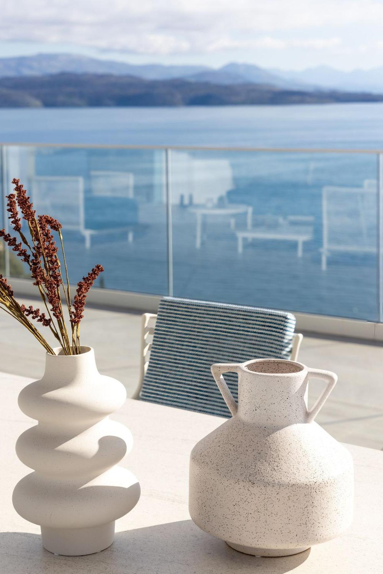 Apartment Luxurioese Mit Meerblick Stoa Serenity